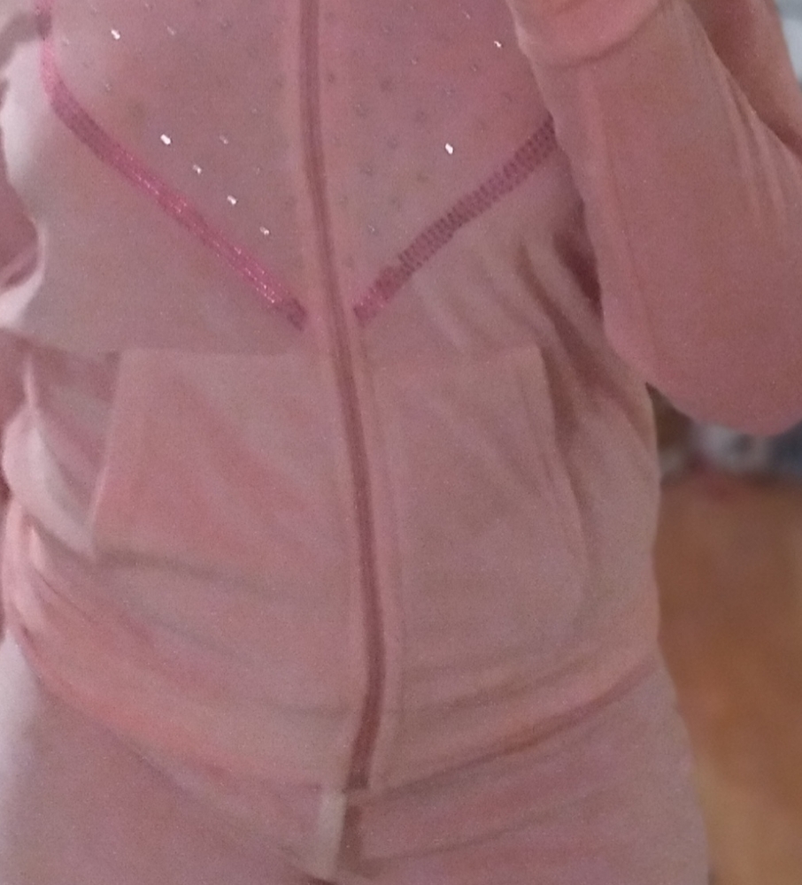 Tracksuit - Picture 3 of 7
